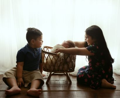 Khans three children