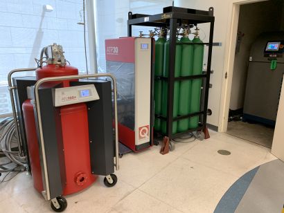 Helium recycling equipment